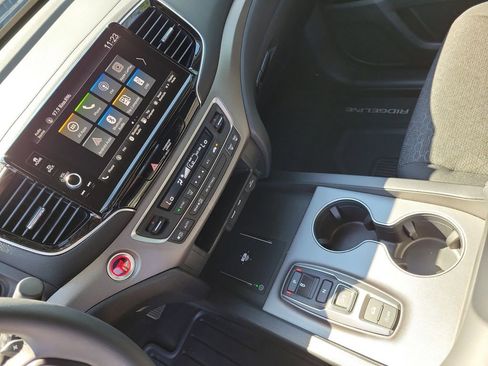 Certified 2026 Honda Ridgeline Sport image 38