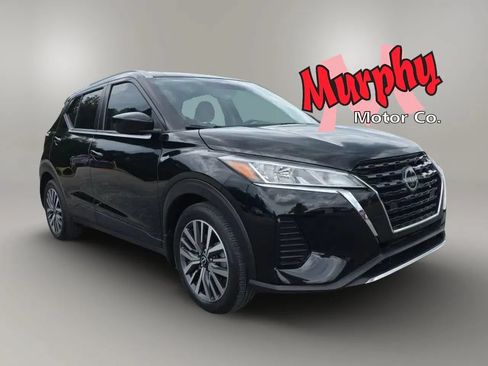 Used 2023 Nissan Kicks SV w/ Interior Electronics Package FWD image 3