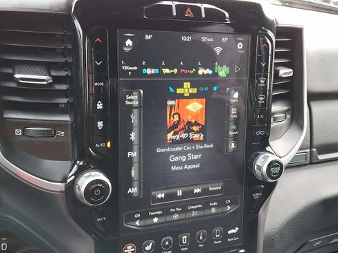 Used 2021 RAM 1500 Big Horn image 16