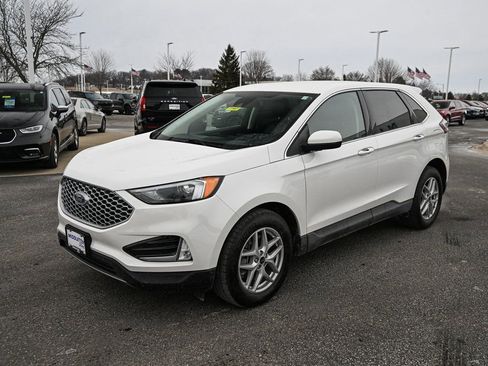 Certified 2024 Ford Edge SEL w/ Convenience Package image 9