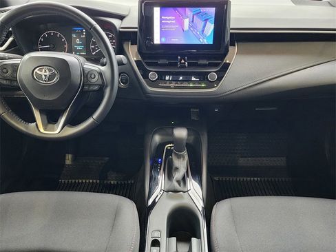 Used 2024 Toyota Corolla SE image 12