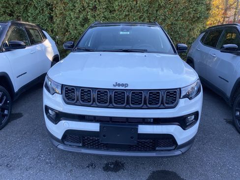 New 2026 Jeep Compass Limited image 3