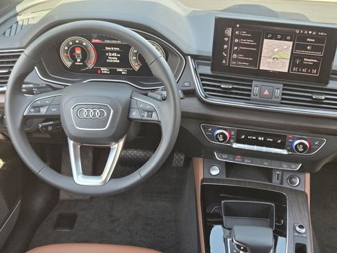 Certified 2025 Audi Q5 2.0T Premium Plus image 35