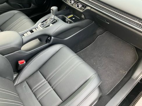 Certified 2023 Honda HR-V EX-L image 32