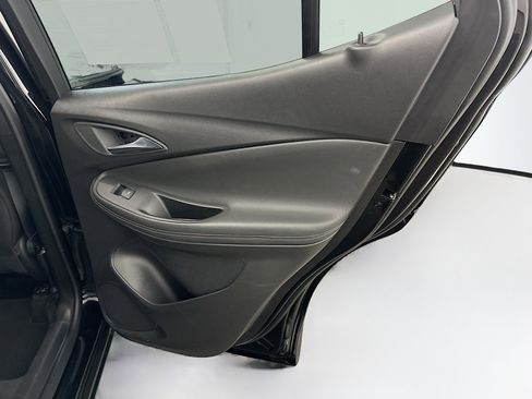 Used 2025 Buick Encore GX Preferred image 31