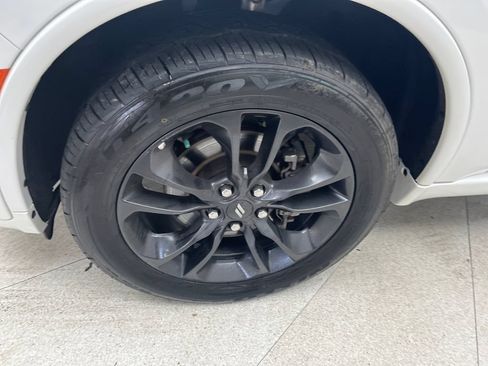 Used 2023 Dodge Durango GT AWD/4WD image 9