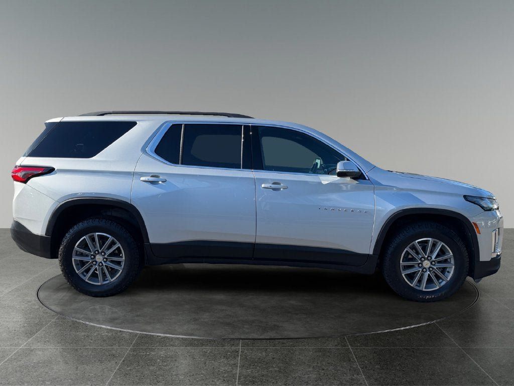 Used 2022 Chevrolet Traverse LT AWD/4WD image 11