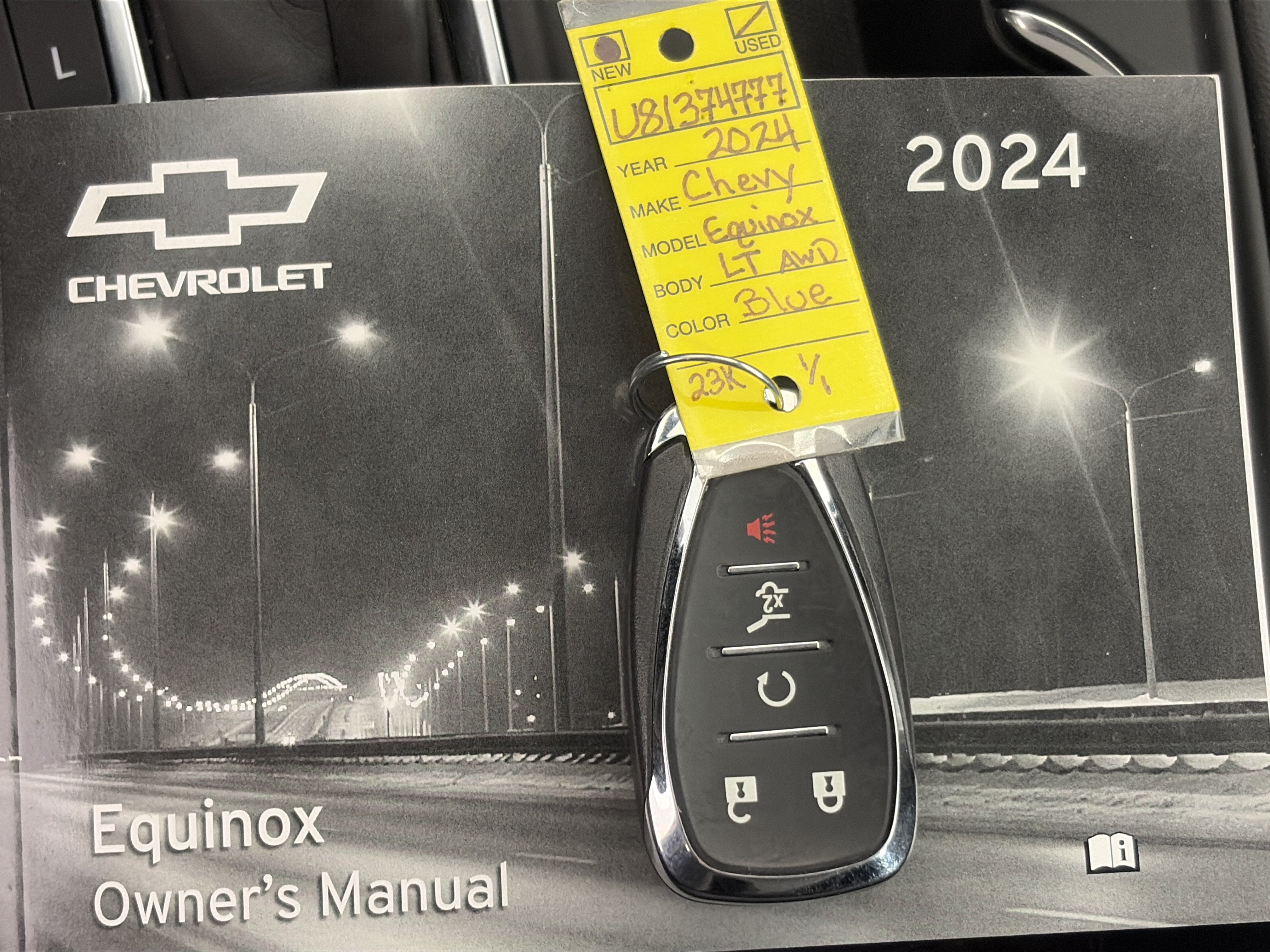 Used 2024 Chevrolet Equinox LT w/ LPO, Floor Liner Package AWD/4WD image 38