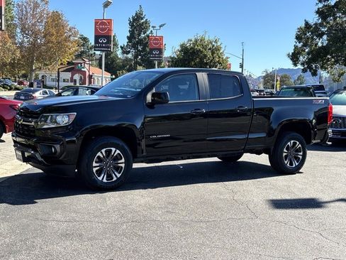 Used 2022 Chevrolet Colorado Z71 image 11