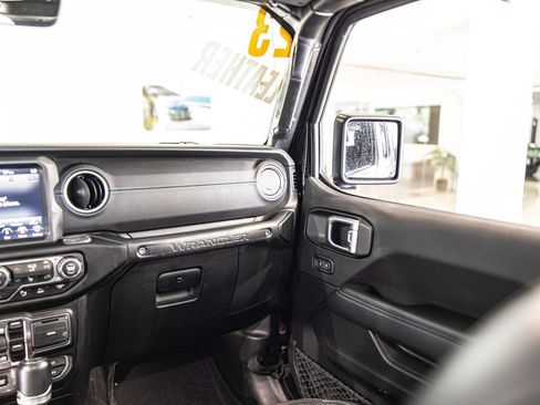 Used 2021 Jeep Wrangler Unlimited Rubicon 4xe w/ Steel Bumper Group AWD/4WD image 38