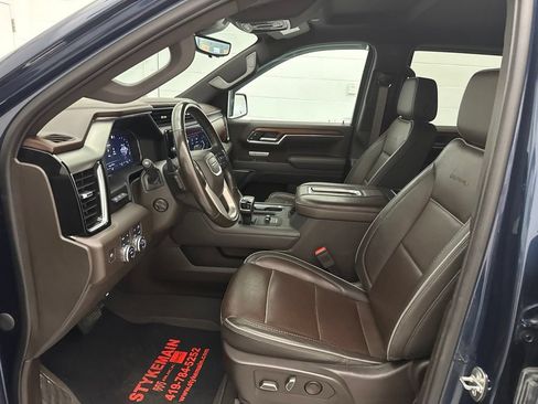 Used 2022 GMC Sierra 1500 Denali w/ Technology Package AWD/4WD image 19