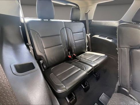 Used 2020 GMC Acadia SLT FWD image 26