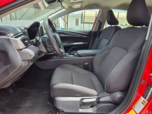 Used 2025 Toyota Camry LE FWD image 23