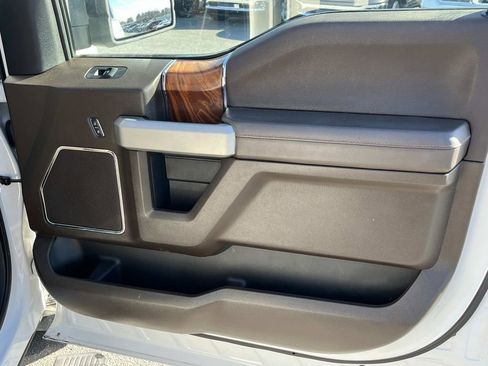 Used 2016 Ford F150 King Ranch w/ Equipment Group 601A Luxury image 21