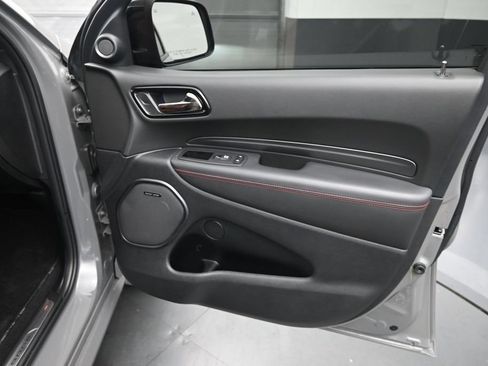 Used 2025 Dodge Durango GT AWD/4WD image 23