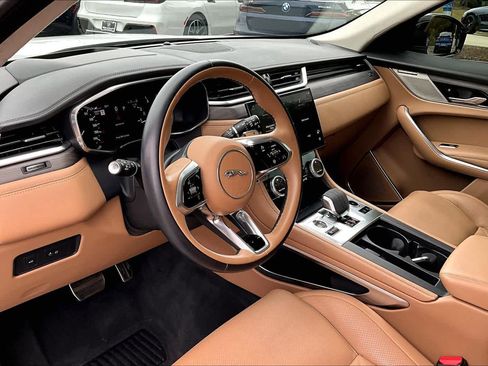 Used 2023 Jaguar F-PACE S AWD/4WD image 17
