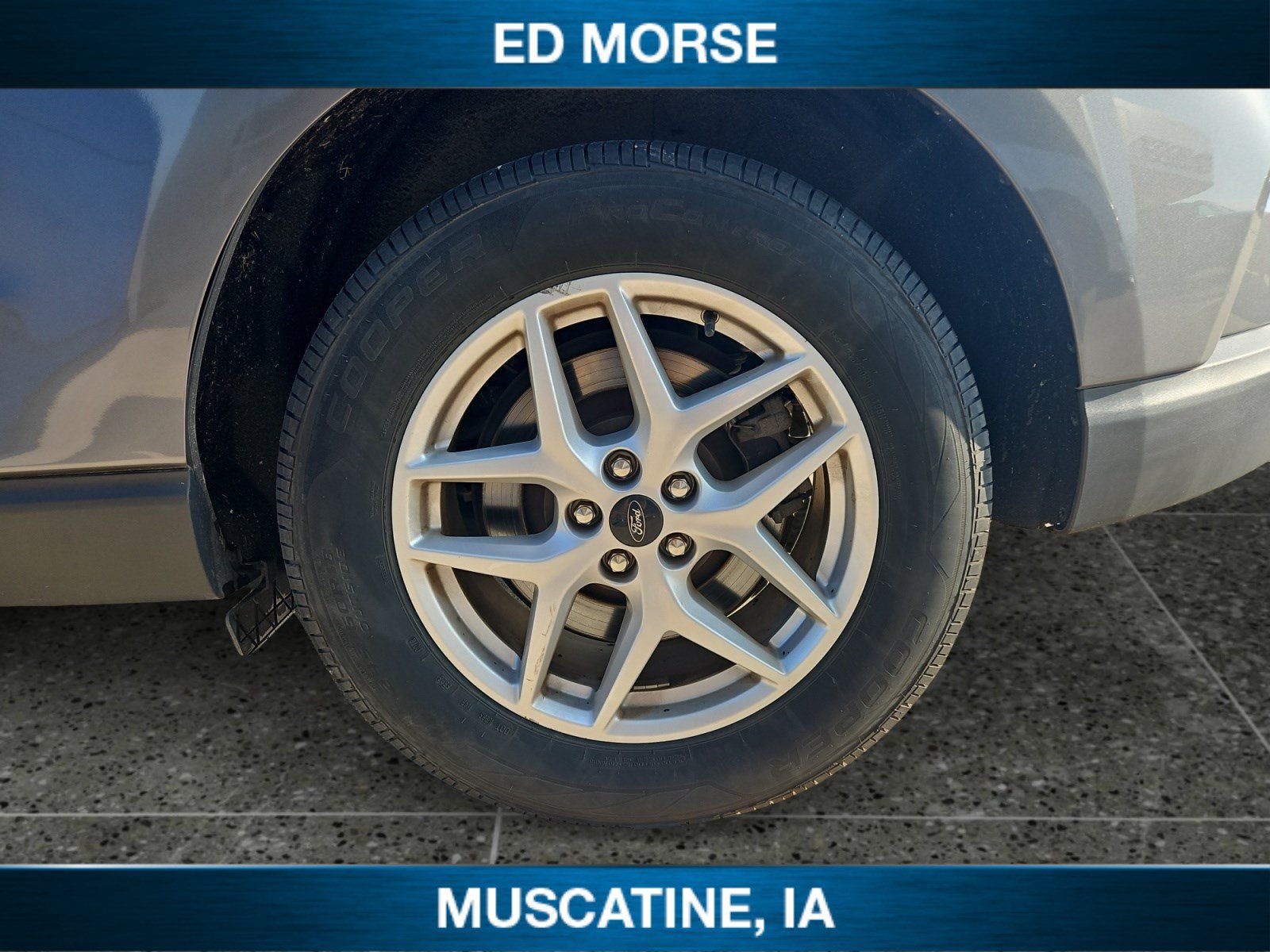 Used 2024 Ford Edge SEL AWD/4WD image 10