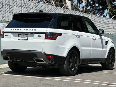 Used 2019 Land Rover Range Rover Sport HSE AWD/4WD image 9