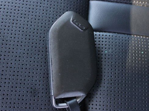 Used 2025 Kia Sorento S w/ Panoramic Sunroof Package FWD image 59