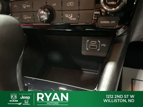New 2026 Jeep Compass Latitude AWD/4WD image 29