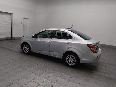 Used 2019 Chevrolet Sonic LT w/ Convenience Package image 3