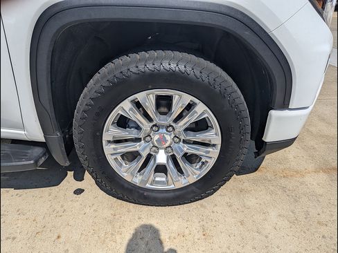Certified 2024 GMC Sierra 1500 Denali w/ Technology Package AWD/4WD image 18