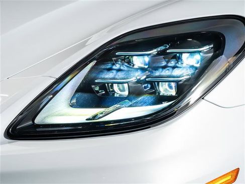 New 2026 Porsche Panamera 4 image 13