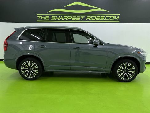 Used 2020 Volvo XC90 T6 Momentum w/ Protection Package Premier AWD/4WD image 11