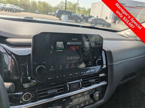 Used 2023 Nissan Pathfinder Platinum w/ Lighting Package (N93) AWD/4WD image 21