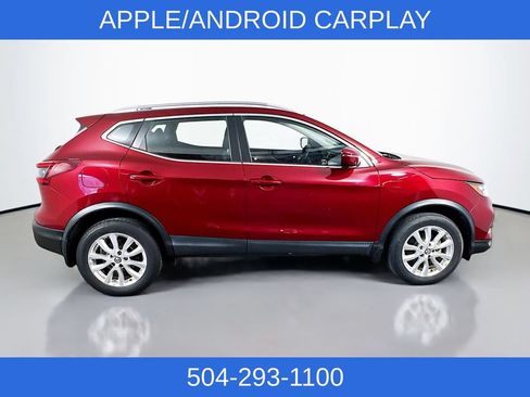 Used 2021 Nissan Rogue Sport SV FWD image 6