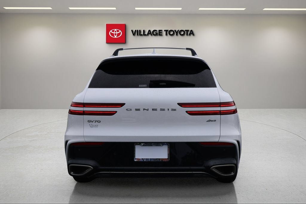 Used 2026 Genesis GV70 2.5T Sport Prestige AWD/4WD image 4