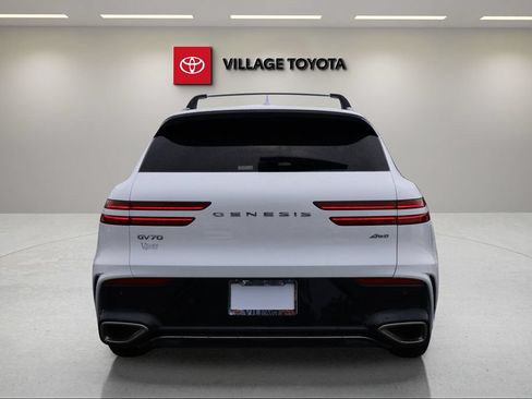 Used 2026 Genesis GV70 2.5T Sport Prestige AWD/4WD image 4