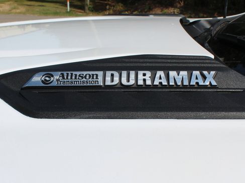 Used 2024 Chevrolet Silverado 2500 W/T w/ WT Convenience Package image 33