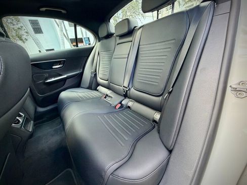 Used 2023 Mercedes-Benz C 300 Sedan image 27