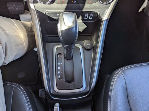 Used 2020 Ford EcoSport Titanium image 19