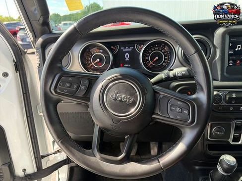 Certified 2022 Jeep Wrangler Unlimited Sport AWD/4WD image 15
