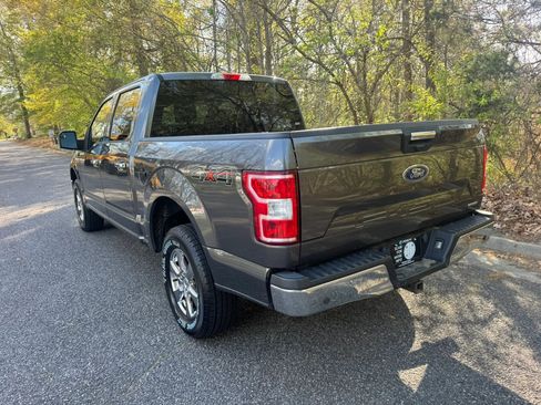 Used 2018 Ford F150 XLT w/ Equipment Group 302A Luxury image 9