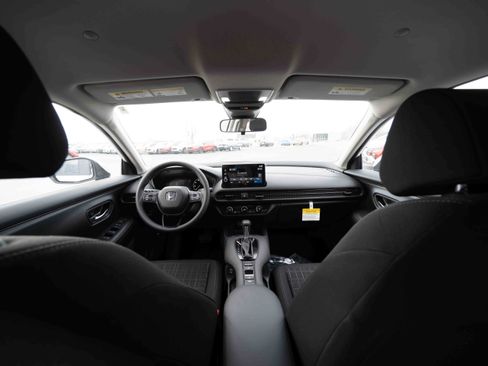New 2026 Honda HR-V LX image 19
