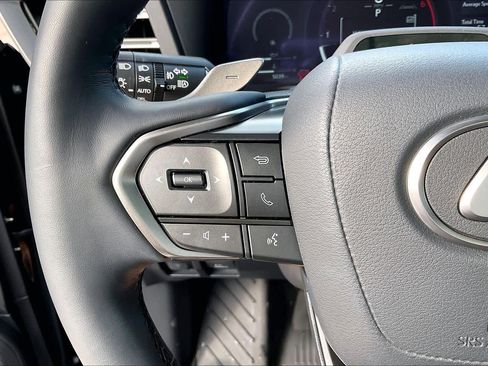 Used 2025 Lexus GX 550 image 21