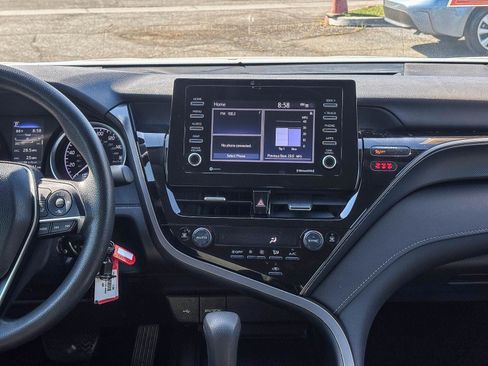 Used 2024 Toyota Camry LE FWD image 16