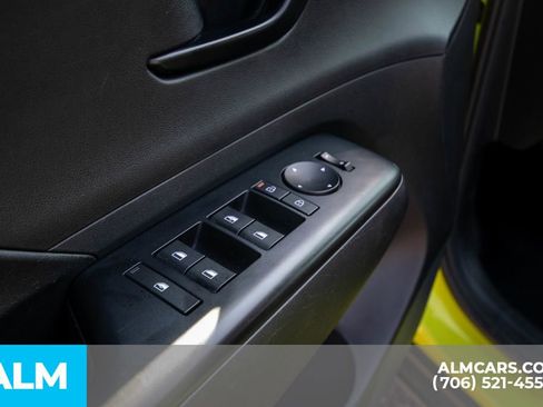 Used 2024 Hyundai Kona SEL image 23