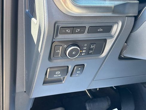 Used 2023 Ford F150 Platinum w/ Max Trailer Tow Package AWD/4WD image 30