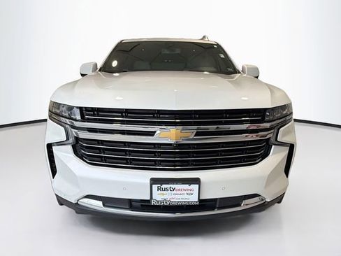 Used 2022 Chevrolet Tahoe LT w/ Luxury Package AWD/4WD image 2