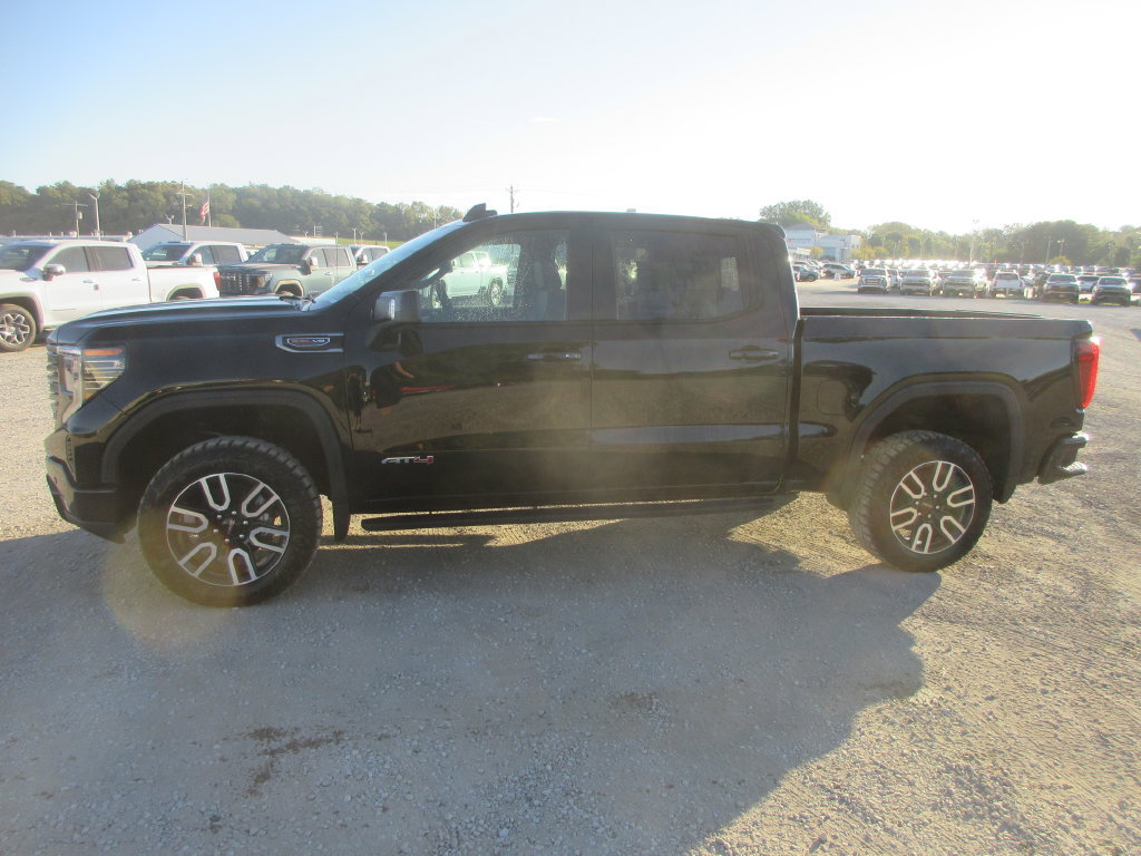New 2026 GMC Sierra 1500 AT4 w/ AT4 Premium Package AWD/4WD image 9