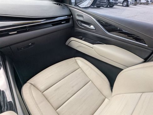 Used 2023 Cadillac Escalade ESV Sport w/ Touring Package image 18