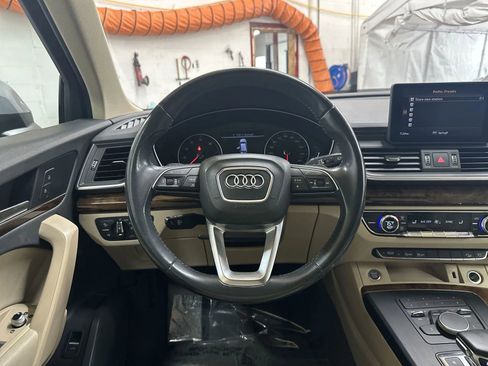 Used 2018 Audi Q5 2.0T Premium image 16