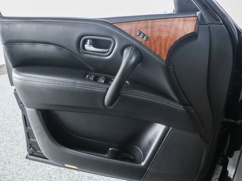 Used 2018 INFINITI QX80 2WD image 26