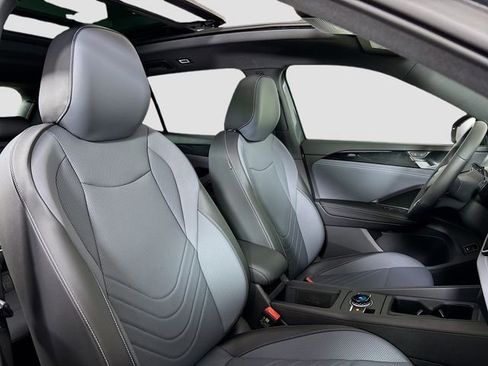 New 2026 Volkswagen Tiguan SE R-Line image 28