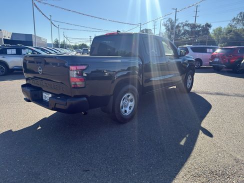 Used 2023 Nissan Frontier S w/ Technology Package RWD image 6
