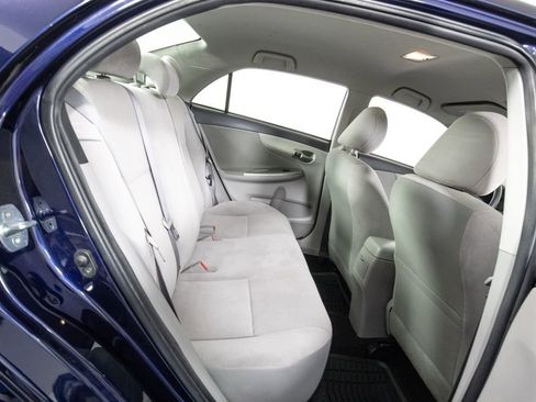 Used 2012 Toyota Corolla LE FWD image 11